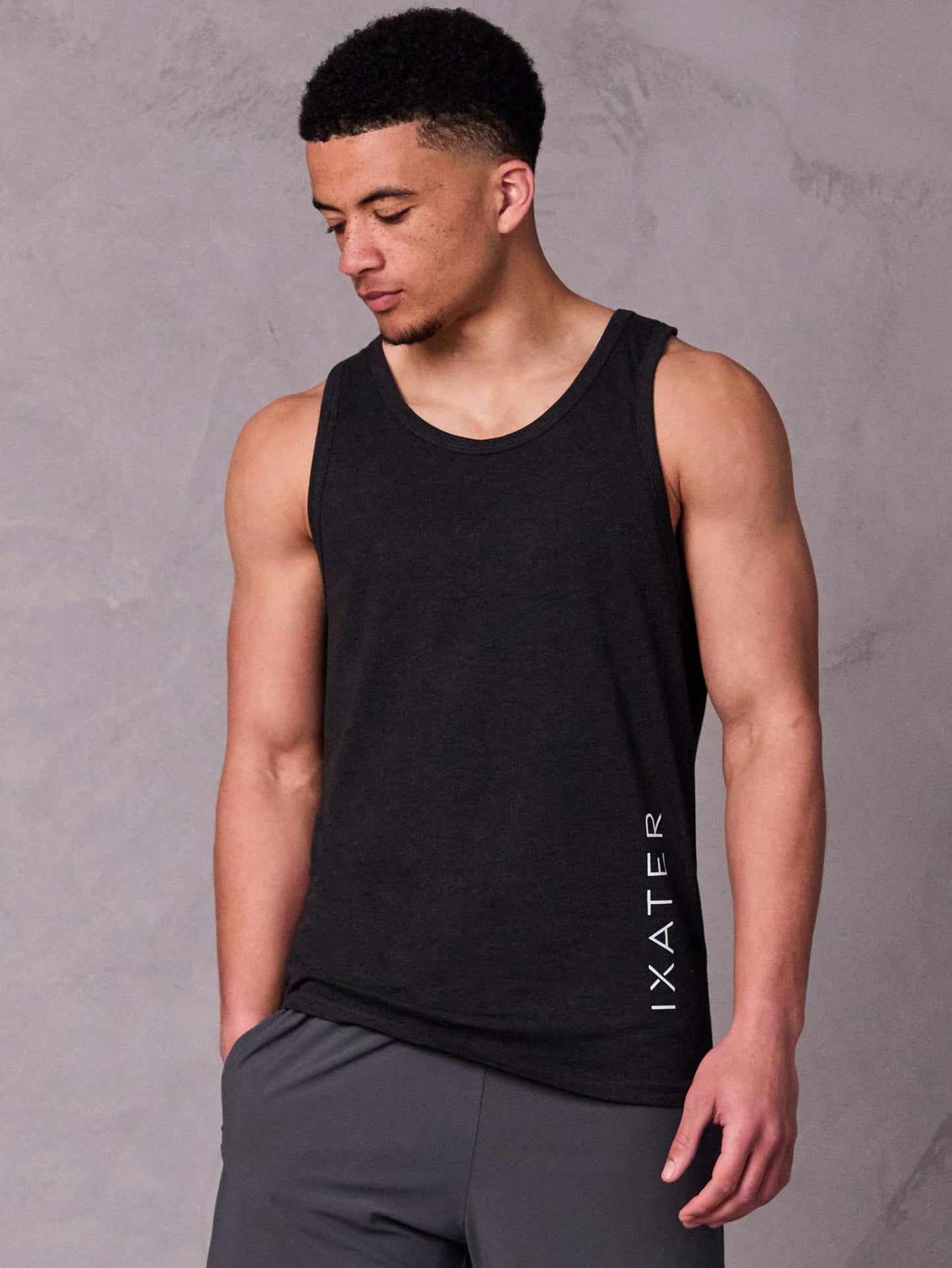 Surge Vest - Black