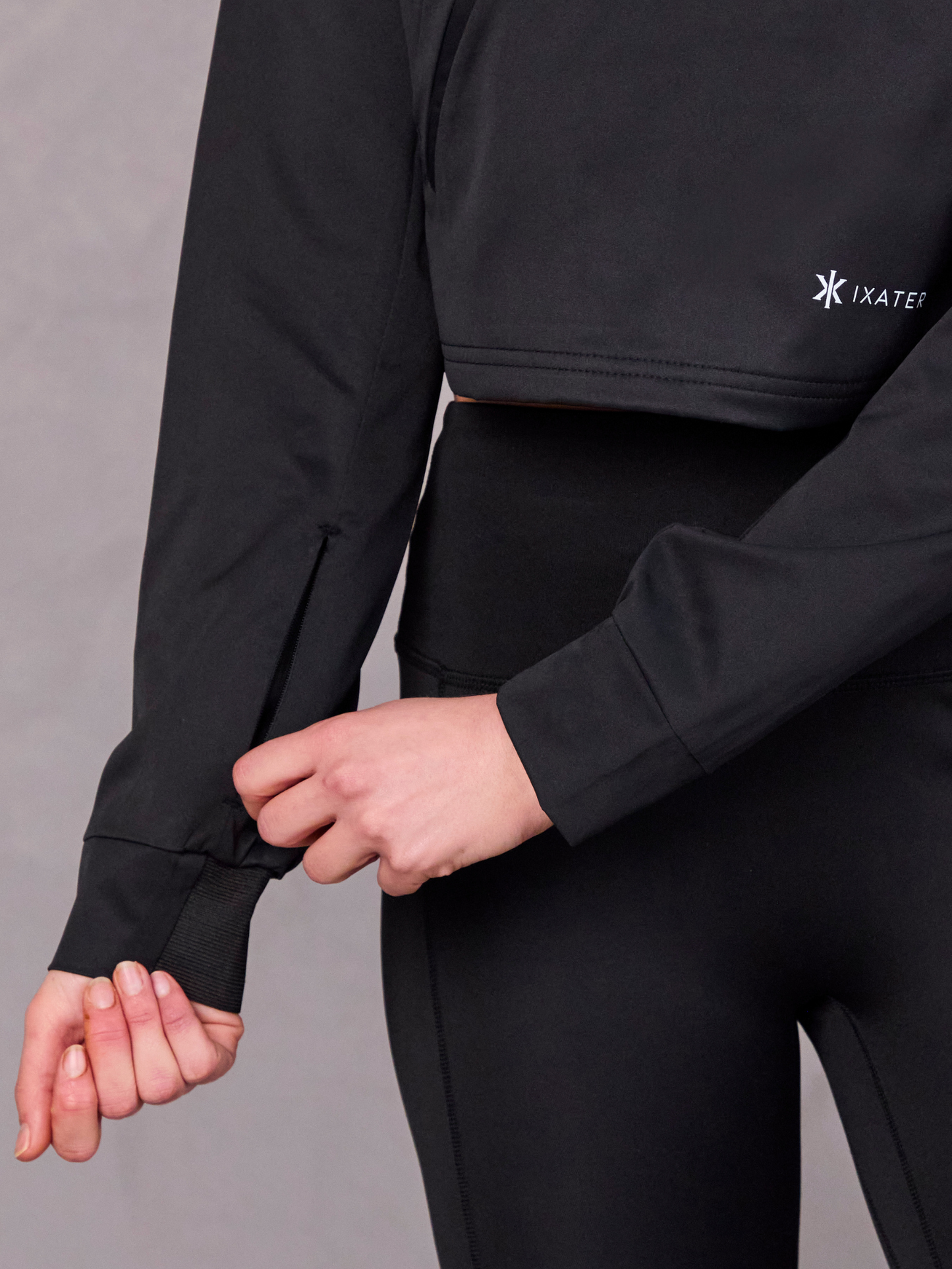 Crop Hoodie - Black